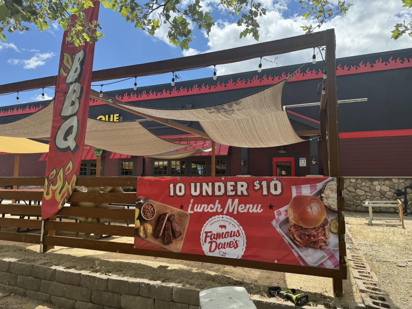 restaurant promotional banner project by Project X Graphics